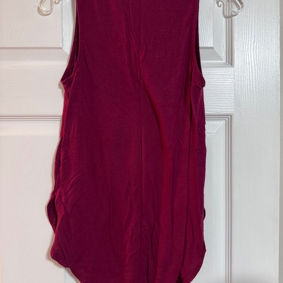 express one eleven maroon tank top - Picture 2 of 2